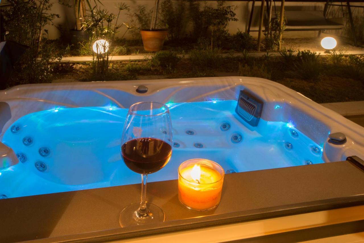 Studio And Hot Tub Split Bagian luar foto